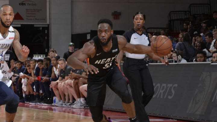 LAS VEGAS, NV - JULY 7: Ike Nwamu #51 of the Miami Heat handles the ball against the New Orleans Pelicans during the 2018 Las Vegas Summer League on July 7, 2018 at the Cox Pavilion in Las Vegas, Nevada. NOTE TO USER: User expressly acknowledges and agrees that, by downloading and/or using this Photograph, user is consenting to the terms and conditions of the Getty Images License Agreement. Mandatory Copyright Notice: Copyright 2018 NBAE (Photo by David Dow/NBAE via Getty Images)
