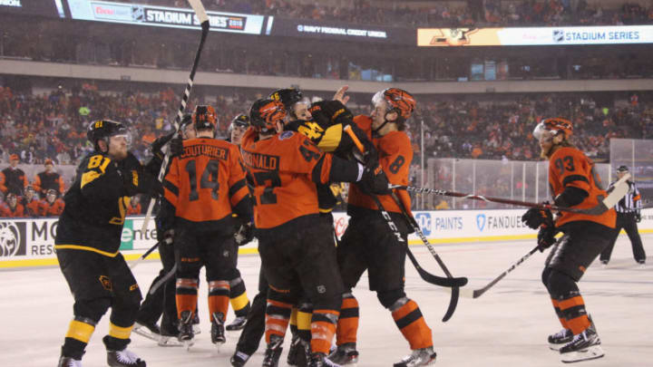 Philadelphia Flyers and Pittsburgh Penguins (Photo by Bruce Bennett/Getty Images)