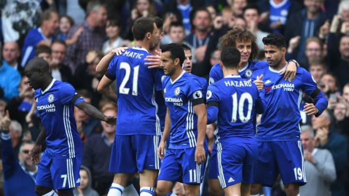 LONDON, ENGLAND - OCTOBER 15: Diego Costa of Chelsea (R) celebrates scoring his sides first goal with his Chelsea team mates during the Premier League match between Chelsea and Leicester City at Stamford Bridge on October 15, 2016 in London, England. (Photo by Shaun Botterill/Getty Images)