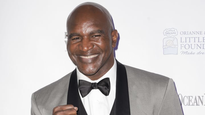 Evander Holyfield es el único en conseguir ser campeón indiscutible del peso Pesado y Crucero