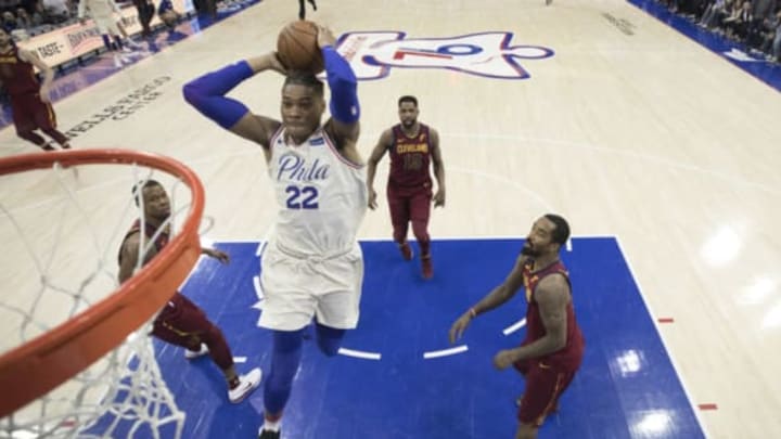 PHILADELPHIA, PA – APRIL 6: Richaun Holmes #22 of the Philadelphia 76ers dunks the ball past Rodney Hood #1, Tristan Thompson #13, and JR Smith #5 of the Cleveland Cavaliers at the Wells Fargo Center on April 6, 2018 in Philadelphia, Pennsylvania. NOTE TO USER: User expressly acknowledges and agrees that, by downloading and or using this photograph, User is consenting to the terms and conditions of the Getty Images License Agreement. (Photo by Mitchell Leff/Getty Images) *** Local Caption *** Richaun Holmes;Rodney Hood;Tristan Thompson;JR Smith