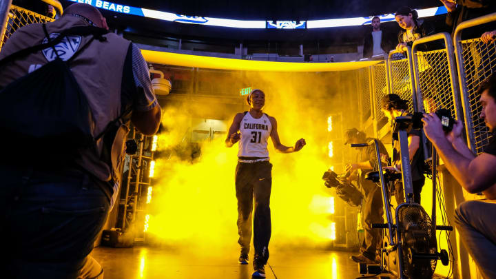 SEATTLE, WA – MARCH 02: California Bears forward Kristine Anigwe (Photo by Aric Becker/Icon Sportswire via Getty Images)