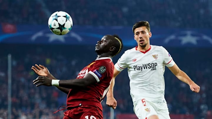 SEVILLE, SPAIN - NOVEMBER 21: Clement Lenglet of Sevilla FC duels for the ball with Sadio Mane of Liverpool FC during the UEFA Champions League group E match between Sevilla FC and Liverpool FC at Estadio Ramon Sanchez Pizjuan on November 21, 2017 in Seville, Spain. (Photo by Aitor Alcalde/Getty Images) SEVILLE, SPAIN - NOVEMBER 21: Clement Lenglet of Sevilla FC duels for the ball with Sadio Mane of Liverpool FC during the UEFA Champions League group E match between Sevilla FC and Liverpool FC at Estadio Ramon Sanchez Pizjuan on November 21, 2017 in Seville, Spain. (Photo by Aitor Alcalde/Getty Images)