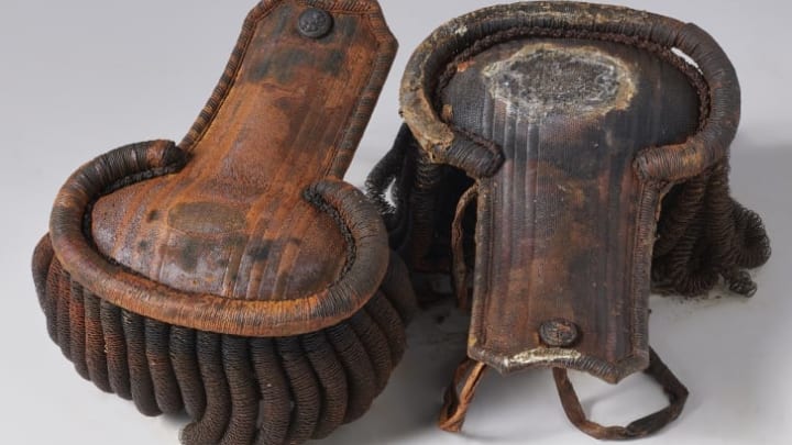 A pair of epaulets, which may have belonged to third lieutenant James Walter Fairholme, was found at the HMS Erebus shipwreck.