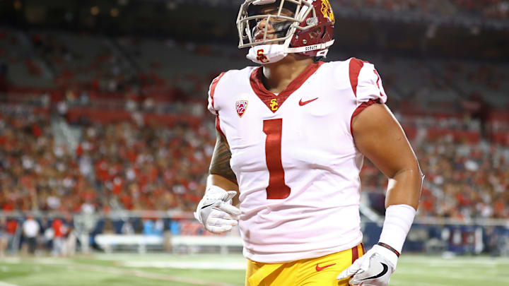 Sep 29, 2018; Tucson, AZ, USA; Southern California Trojans linebacker Palaie Gaoteote IV (1) against the Arizona Wildcats at Arizona Stadium. Mandatory Credit: Mark J. Rebilas-USA TODAY Sports