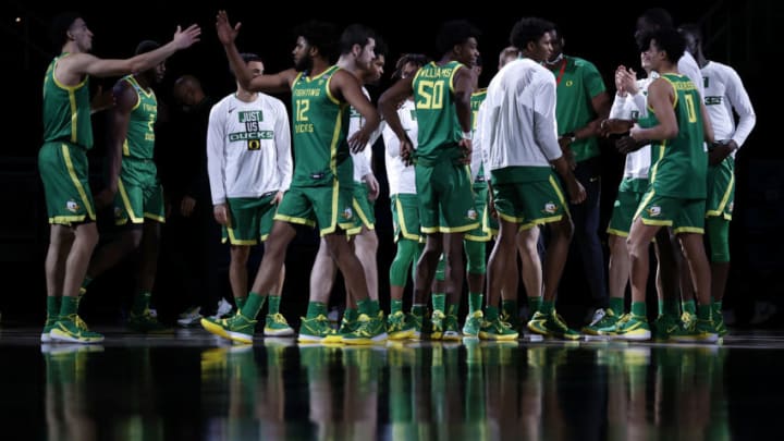 INDIANAPOLIS, INDIANA - MARCH 28: The Oregon Ducks take the court against the USC Trojans in their Sweet Sixteen round game of the 2021 NCAA Men's Basketball Tournament at Bankers Life Fieldhouse on March 28, 2021 in Indianapolis, Indiana. (Photo by Jamie Squire/Getty Images)
