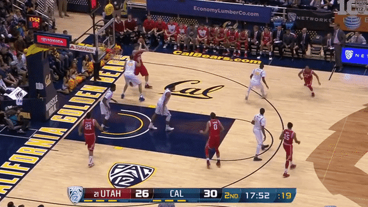 Utah @ California - Poeltl struggling with Rooks size and length on the post offensively