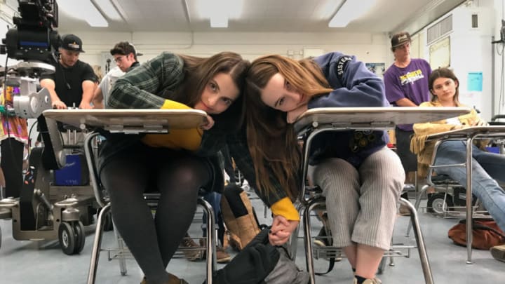 BS_Polaroid_00149_RActors Beanie Feldstein and Kaitlyn Dever on the set of Olivia Wilde’s directorial debut, BOOKSMART, an Annapurna Pictures release.Credit: Courtesy of Annapurna Pictures