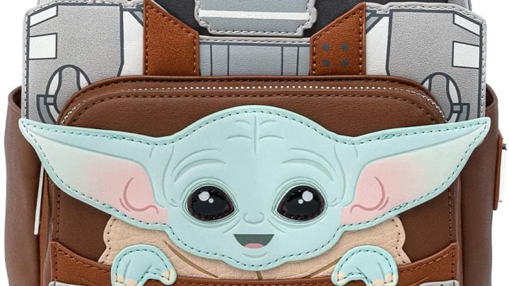 Discover Loungefly's Star Wars mini backpack on Amazon.