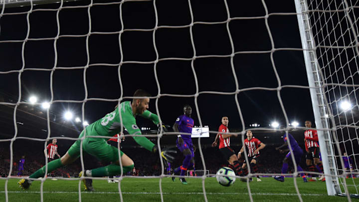 SOUTHAMPTON, ENGLAND - APRIL 05: Naby Keita of Liverpool scores his team's first goal past Angus Gunn of Southampton during the Premier League match between Southampton FC and Liverpool FC at St Mary's Stadium on April 05, 2019 in Southampton, United Kingdom. (Photo by Dan Mullan/Getty Images)
