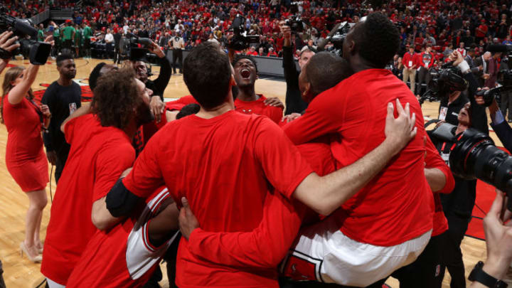 CHICAGO, IL - APRIL 21: The Chicago Bulls huddle before the game against the Boston Celtics during Game Three of the Eastern Conference Quarterfinals of the 2017 NBA Playoffs on April 21, 2017 at the United Center in Chicago, Illinois. NOTE TO USER: User expressly acknowledges and agrees that, by downloading and or using this Photograph, user is consenting to the terms and conditions of the Getty Images License Agreement. Mandatory Copyright Notice: Copyright 2017 NBAE (Photo by Gary Dineen/NBAE via Getty Images)