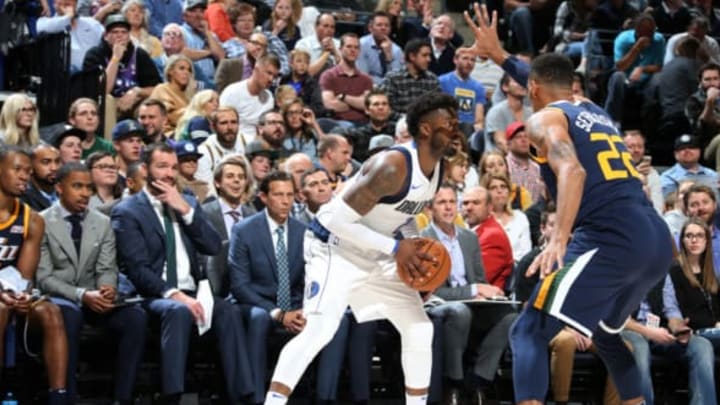 SALT LAKE CITY, UT – OCTOBER 30: Wesley Matthews #23 of the Dallas Mavericks handles the ball against the Utah Jazz on October 30, 2017 at Vivint Smart Home Arena in Salt Lake City, Utah. NOTE TO USER: User expressly acknowledges and agrees that, by downloading and or using this Photograph, User is consenting to the terms and conditions of the Getty Images License Agreement. Mandatory Copyright Notice: Copyright 2017 NBAE (Photo by Melissa Majchrzak/NBAE via Getty Images)