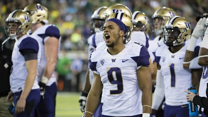 Oct 8, 2016; Eugene, OR, USA; University of Washington Huskies running back Myles Gaskin (9) celebrates after a score during the fourth quarter at Autzen Stadium. The Huskies won 70-21. Mandatory Credit: Troy Wayrynen-USA TODAY Sports Oct 8, 2016; Eugene, OR, USA; University of Washington Huskies running back Myles Gaskin (9) celebrates after a score during the fourth quarter at Autzen Stadium. The Huskies won 70-21. Mandatory Credit: Troy Wayrynen-USA TODAY Sports