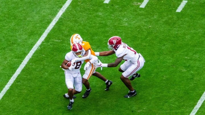 Alabama wide receiver John Metchie III (8) runs the ball during the Alabama and Tennessee football game at Neyland Stadium at the University of Tennessee in Knoxville, Tenn., on Saturday, Oct. 24, 2020.Tennessee Vs Alabama Football 100194