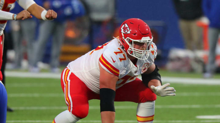 ORCHARD PARK, NY – OCTOBER 19: Andrew Wylie #77 of the Kansas City Chiefs looks to make a block against the Buffalo Bills at Bills Stadium on October 19, 2020 in Orchard Park, New York. Kansas City beats Buffalo 26 to 17. (Photo by Timothy T Ludwig/Getty Images)