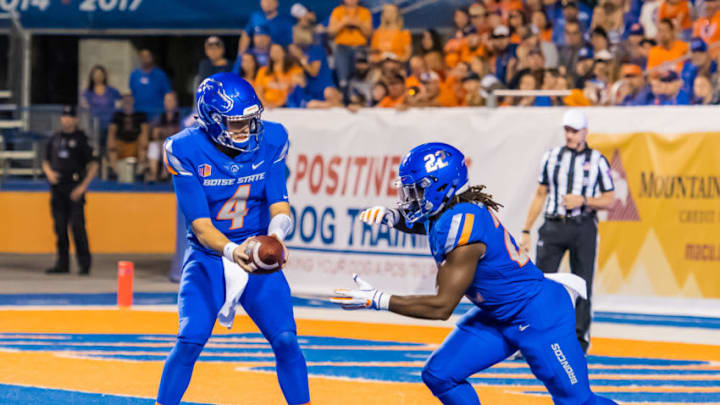 BOISE, ID - SEPTEMBER 08: Boise State Broncos quarterback Brett Rypien (4) hands off the ball to Boise State Broncos running back Alexander Mattison (22) on a run play during the game between the Connecticut Huskies vs the Boise State Broncos on Saturday, September 8, 2018, at Albertsons Stadium in Boise, Idaho. (Photo by Douglas Stringer/Icon Sportswire via Getty Images)