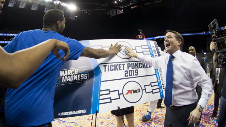 NEW YORK, NY – MARCH 17: Javon Bess #3 and head coach Travis Ford of the Saint Louis Billikens celebrate their win against the St. Bonaventure Bonnies after the championship game of the Atlantic 10 2019 tournament (Photo by Mitchell Leff/Getty Images)