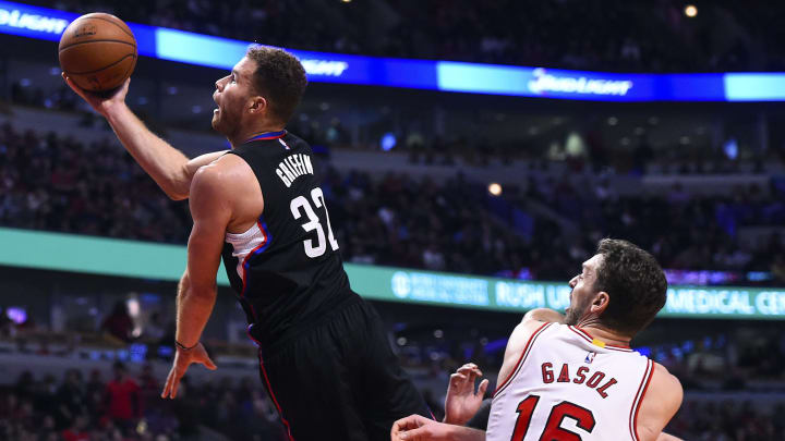 Dec 10, 2015; Chicago, IL, USA; Los Angeles Clippers forward Blake Griffin (32) shoots the ball against the Chicago Bulls during the second half at the United Center. The Bulls defeat the Clippers 83-80. Mandatory Credit: Mike DiNovo-USA TODAY Sports