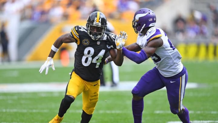 PITTSBURGH, PA - SEPTEMBER 17: Antonio Brown #84 of the Pittsburgh Steelers runs his route while being defended by Xavier Rhodes #29 of the Minnesota Vikings in the second half during the game at Heinz Field on September 17, 2017 in Pittsburgh, Pennsylvania. (Photo by Joe Sargent/Getty Images)