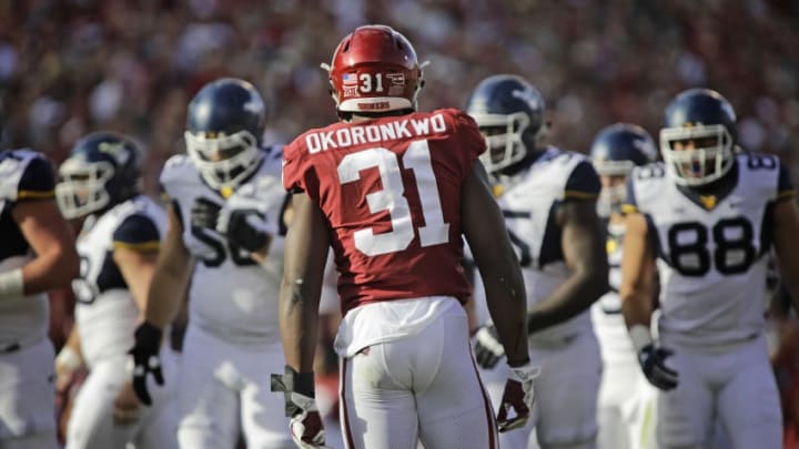 NORMAN, OK - NOVEMBER 25: Defensive end Ogbonnia Okoronkwo