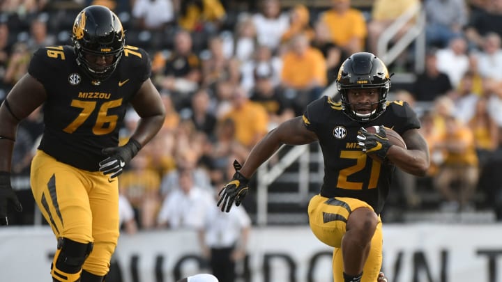 Ish Witter #21 of Mizzou football (Photo by Ed Zurga/Getty Images)