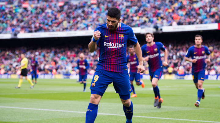 BARCELONA, SPAIN - APRIL 14: Luis Suarez of FC Barcelona celebrates scoring the opening goal during the La Liga match between Barcelona and Valencia at Camp Nou on April 14, 2018 in Barcelona, Spain. (Photo by Alex Caparros/Getty Images)