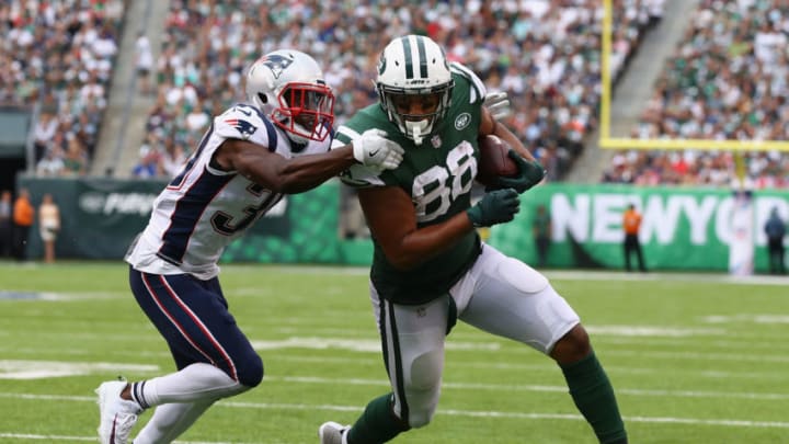 EAST RUTHERFORD, NJ - OCTOBER 15: Tight end Austin Seferian-Jenkins