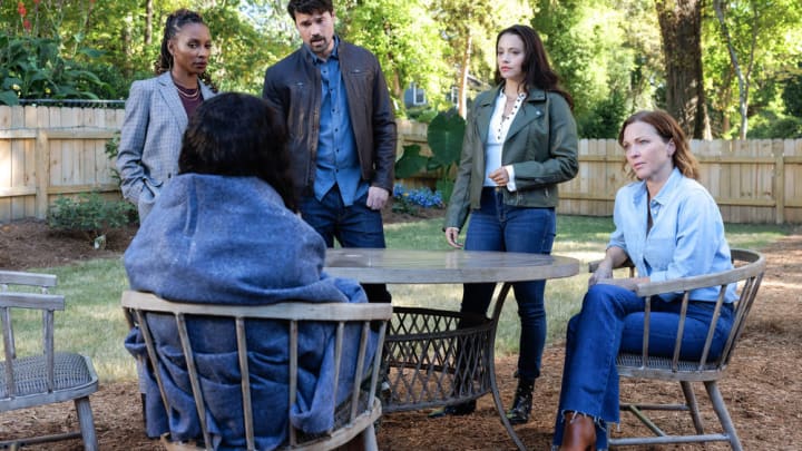 FOUND — “Missing While Sinning” Episode 102 — Pictured: (l-r) Shanola Hampton as Gabi Mosely, Brett Dalton as Detective Mark Trent, Gabrielle Elise Walsh as Lacey Quinn, Kelli Williams as Margaret Reed — (Photo by: Steve Swisher/NBC)