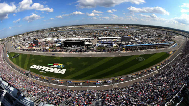 DAYTONA BEACH, FL - FEBRUARY 17: A general view of racing during the Monster Energy NASCAR Cup Series 61st Annual Daytona 500 at Daytona International Speedway on February 17, 2019 in Daytona Beach, Florida. (Photo by Brian Lawdermilk/Getty Images)