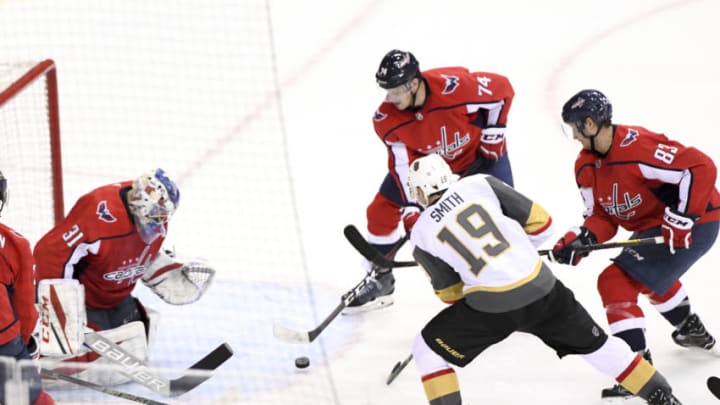 WASHINGTON, DC - FEBRUARY 04: Vegas Golden Knights right wing Reilly Smith (19) scores on a second period power play against Washington Capitals goaltender Philipp Grubauer (31) on February 4, 2018, at the Capital One Arena in Washington, D.C. (Photo by Mark Goldman/Icon Sportswire via Getty Images)