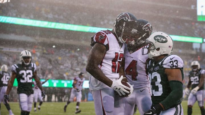 EAST RUTHERFORD, NJ - OCTOBER 29: Wide receiver Mohamed Sanu