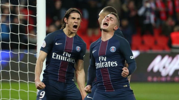 PARIS, FRANCE - MARCH 4: Edinson Cavani of PSG celebrates his winning goal on a penalty kick with Marco Verratti during the French Ligue 1 match between Paris Saint Germain (PSG) and AS Nancy Lorraine (ASNL) at Parc des Princes stadium on March 4, 2017 in Paris, France. (Photo by Jean Catuffe/Getty Images)