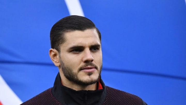 AMIENS, FRANCE – FEBRUARY 15: Mauro Icardi of Paris Saint-Germain looks on before the Ligue 1 match between Amiens and Paris at Stade de la Licorne on February 15, 2020 in Amiens, France. (Photo by Aurelien Meunier/Getty Images)