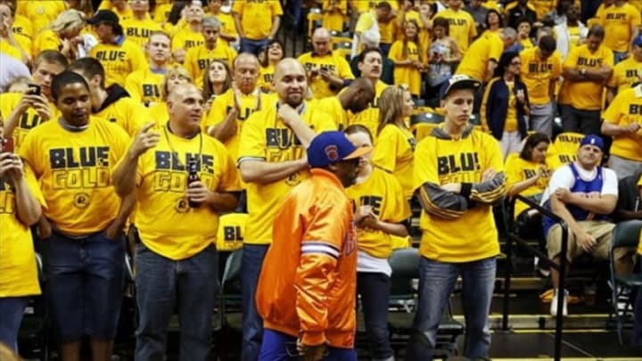May 18, 2013; Indianapolis, IN, USA; New York Knicks fan Spike Lee arrives for game six of the second round of the 2013 NBA Playoffs against the Indiana Pacers at Bankers Life Fieldhouse. Mandatory Credit: Brian Spurlock-USA TODAY Sports