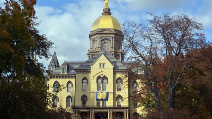 Oct 17, 2015; South Bend, IN, USA; General view of the golden dome at the main administration building on the campus of Notre Dame. Maandatory Credit: Kirby Lee-USA TODAY Sports
