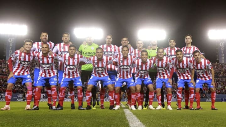 SAN LUIS POTOSI, MEXICO - DECEMBER 02: Players of Atletico San Luis pose for the team photo prior to the final second leg match between Atletico San Luis and Dorados de Sinaloa as part of the Torneo Apertura 2018 Ascenso MX at Estadio Alfonso Lastras on December 2, 2018 in San Luis Potosi, Mexico. (Photo by Cesar Reyna/Jam Media/Getty Images)