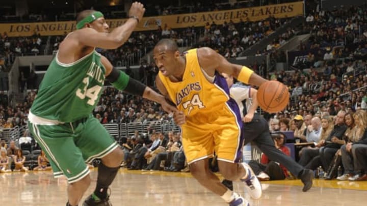 LOS ANGELES, CA – FEBRUARY 23: Kobe Bryant #24 of the Los Angeles Lakers drives to the hoop against Paul Pierce #34 of the Boston Celtics on February 23, 2007 at Staples Center in Los Angeles, California. NOTE TO USER: User expressly acknowledges and agrees that, by downloading and/or using this Photograph, user is consenting to the terms and conditions of the Getty Images License Agreement. Mandatory Copyright Notice: Copyright 2007 NBAE (Photo by Noah Graham/NBAE via Getty Images)