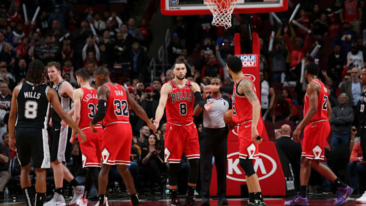 CHICAGO, IL - JANUARY 27: Zach LaVine #8 of the Chicago Bulls hi-fives teammates during the game against the San Antonio Spurs on January 27, 2020 at the United Center in Chicago, Illinois. NOTE TO USER: User expressly acknowledges and agrees that, by downloading and or using this photograph, user is consenting to the terms and conditions of the Getty Images License Agreement. Mandatory Copyright Notice: Copyright 2020 NBAE (Photo by Gary Dineen/NBAE via Getty Images)