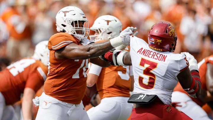 Kelvin Banks, Texas football (Photo by Tim Warner/Getty Images)