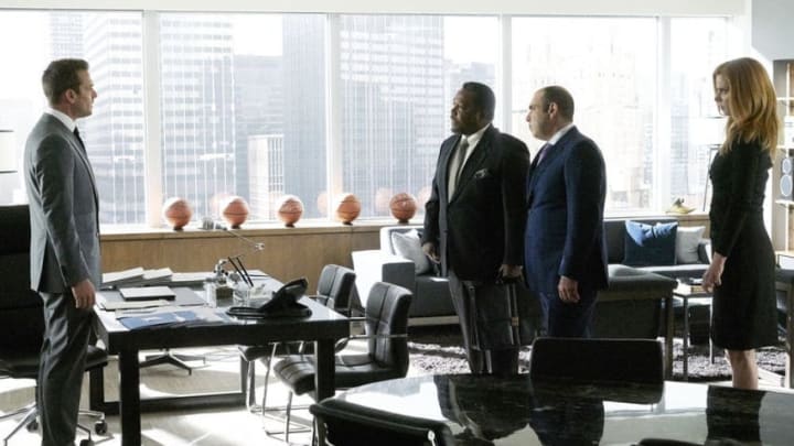 SUITS -- "Promises, Promises" -- Photo by: Ian Watson/USA Network -- Acquired via NBC Media Village