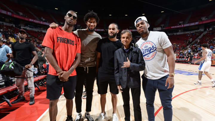 LAS VEGAS, NV – JULY 8: Harry Giles #20, Marvin Bagley III, Cory Joseph #9, Vivek Ranadive, and Buddy Hield #24 of the Sacramento Kings pose for a photo during the game against the Dallas Mavericks on July 8, 2019 at the Thomas & Mack Center in Las Vegas, Nevada. NOTE TO USER: User expressly acknowledges and agrees that, by downloading and/or using this photograph, user is consenting to the terms and conditions of the Getty Images License Agreement. Mandatory Copyright Notice: Copyright 2019 NBAE (Photo by Bart Young/NBAE via Getty Images)