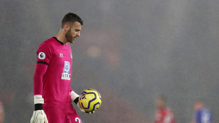 SOUTHAMPTON, ENGLAND - OCTOBER 25: Angus Gunn of Southampton reacts during the Premier League match between Southampton FC and Leicester City at St Mary's Stadium on October 25, 2019 in Southampton, United Kingdom. (Photo by Naomi Baker/Getty Images)
