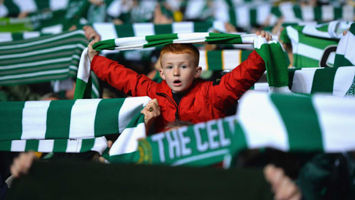 GLASGOW, SCOTLAND - OCTOBER 19: A Celtic fan sings during the UEFA Champions League group C match between Celtic FC and VfL Borussia Moenchengladbach at Celtic Park on October 19, 2016 in Glasgow, Scotland. (Photo by Mark Runnacles/Getty Images)