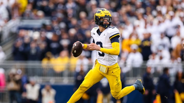 STATE COLLEGE, PA – NOVEMBER 11: J.J. McCarthy #9 of the Michigan Wolverines looks to pass against the Penn State Nittany Lions during the second half at Beaver Stadium on November 11, 2023 in State College, Pennsylvania. (Photo by Scott Taetsch/Getty Images)