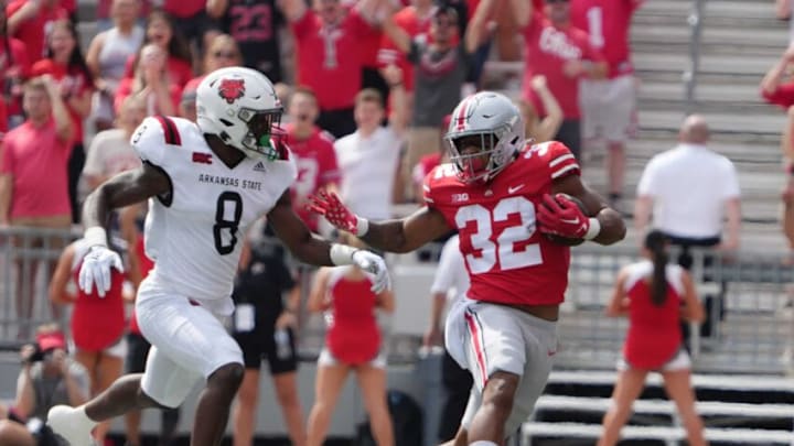 The Ohio State football team must maintain balance on offense.Osu22asudc 09