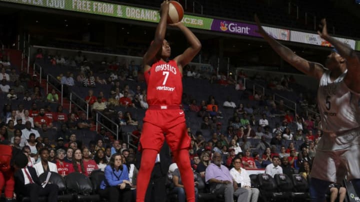 WASHINGTON, DC - MAY 27: Ariel Atkins #7 of the Washington Mystics shoots the ball against the Minnesota Lynx on May 27, 2018 at the Capital One Arena in Washington, DC. NOTE TO USER: User expressly acknowledges and agrees that, by downloading and or using this photograph, User is consenting to the terms and conditions of the Getty Images License Agreement. Mandatory Copyright Notice: Copyright 2018 NBAE (Photo by Stephen Gosling/NBAE via Getty Images)