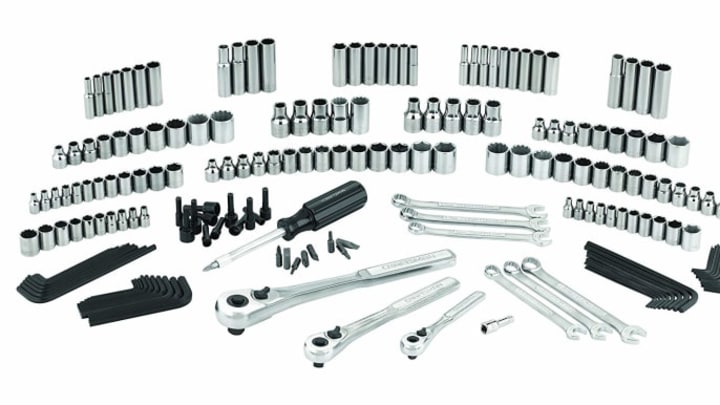 Craftsman 193-piece mechanic’s tool set