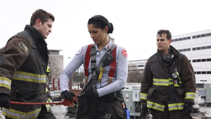 CHICAGO FIRE -- "Something for the Pain" Episode 1110 -- Pictured: (l-r) Jake Lockett as Carver, Miranda Rae Mayo as Stella Kidd, Alberto Rosende as Gallo -- (Photo by: Adrian S Burrows Sr/NBC)