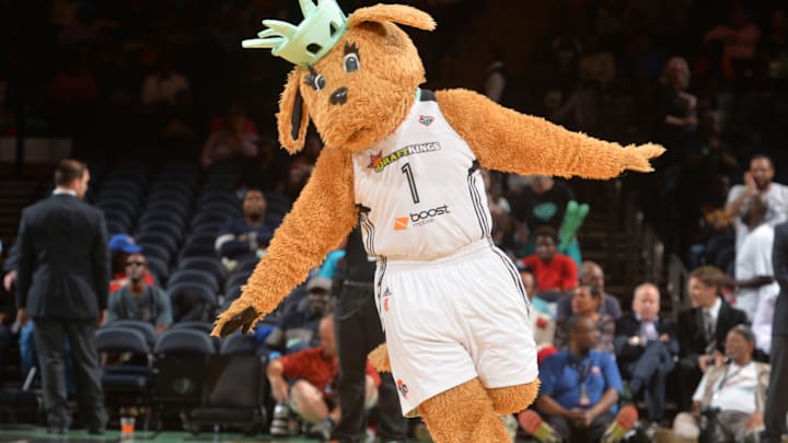 NEW YORK,NY – SEPTEMBER 29 : Mascot ‘Maddie’ of the New York Liberty gets the crowd pumped up against the Indiana Fever during game Three of the WNBA Eastern Conference Finals at Madison Square Garden on September 29, 2015 in New York, New York NOTE TO USER: User expressly acknowledges and agrees that, by downloading and/or using this Photograph, user is consenting to the terms and conditions of the Getty Images License Agreement. Mandatory Copyright Notice: Copyright 2015 NBAE (Photo by Jesse D. Garrabrant/NBAE via Getty Images)