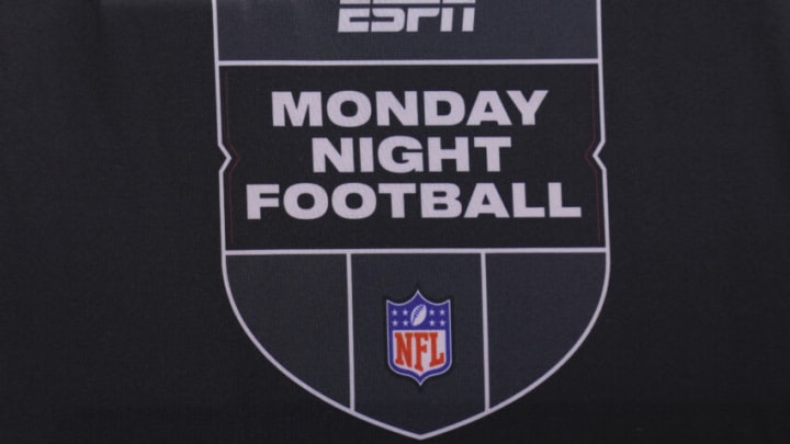 google is there a monday night football game tonight